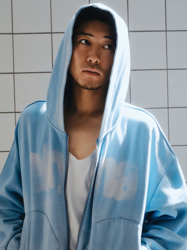 Akyna "Cirrus" zip up hoodie (baby blue)
