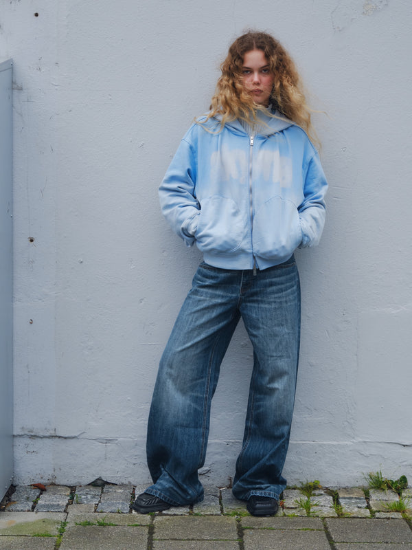 Akyna "Cirrus" zip up hoodie (baby blue)